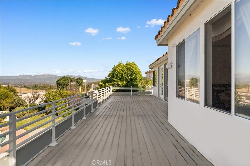 18383 Vantage Pointe, Rowland Heights, California 91748 home-pic-43